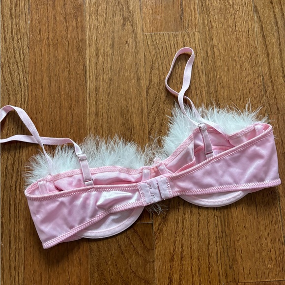 NWOT Sugar thrillz baby pink satin balconette bra with feather trim - Picture 3 of 6
